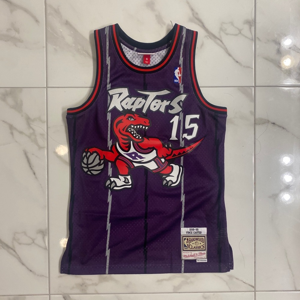 Vince Carter Mitchell & Ness Raptors Jersey, Small